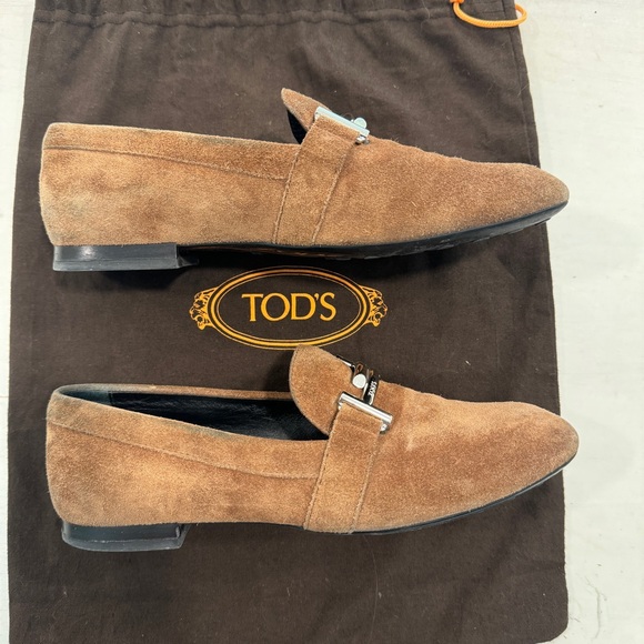 TOD’S | Double T Suede Loafer - Picture 3 of 11